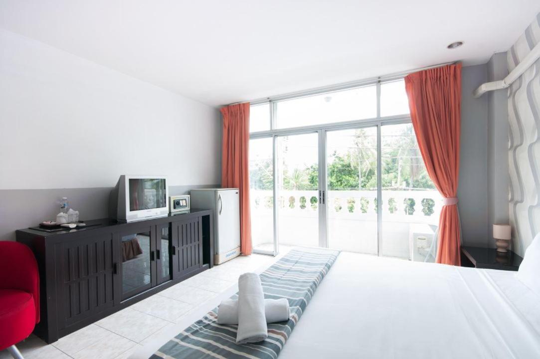 Fnb Hotel Central Паттая Екстер'єр фото