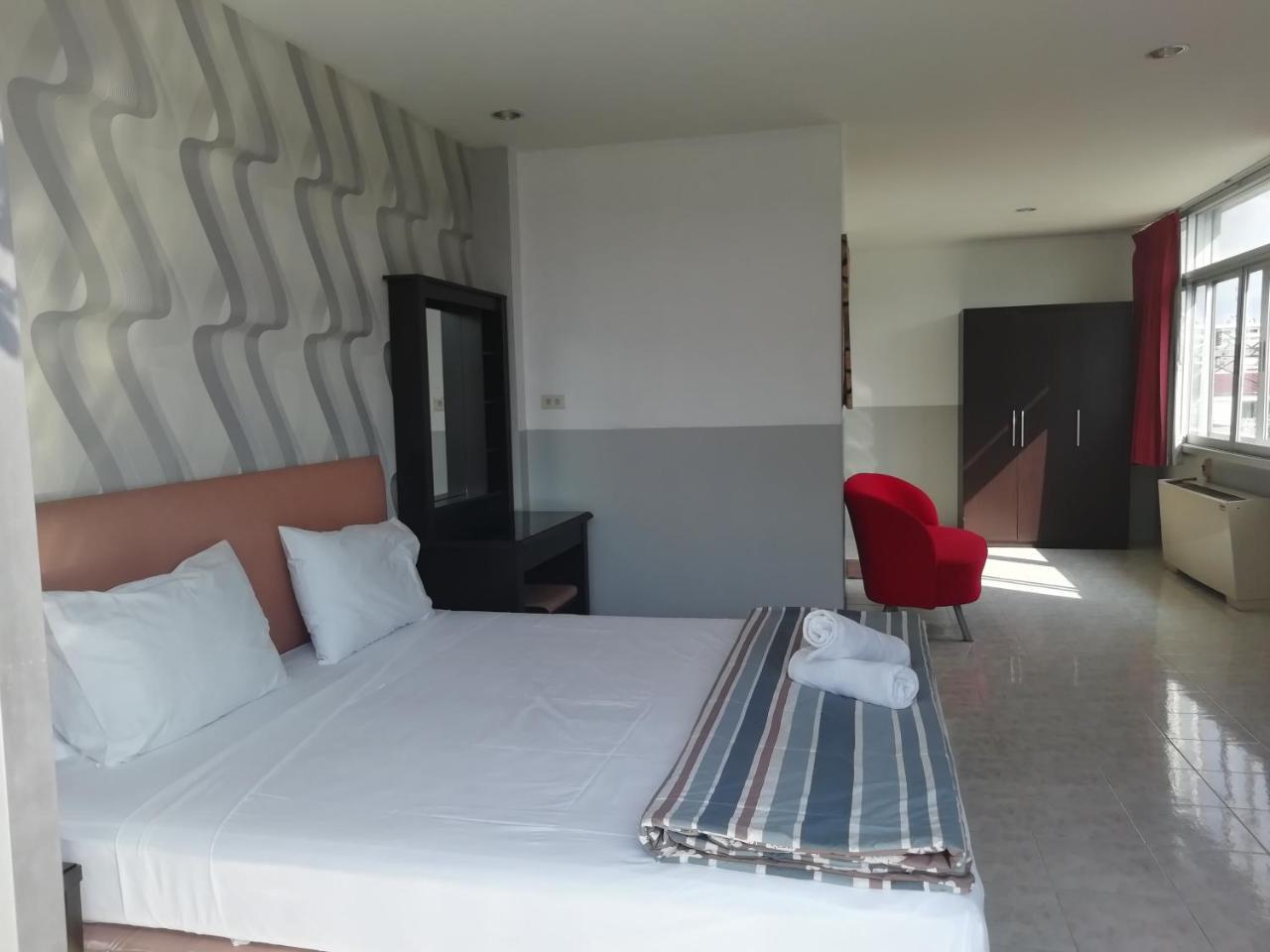 Fnb Hotel Central Паттая Екстер'єр фото