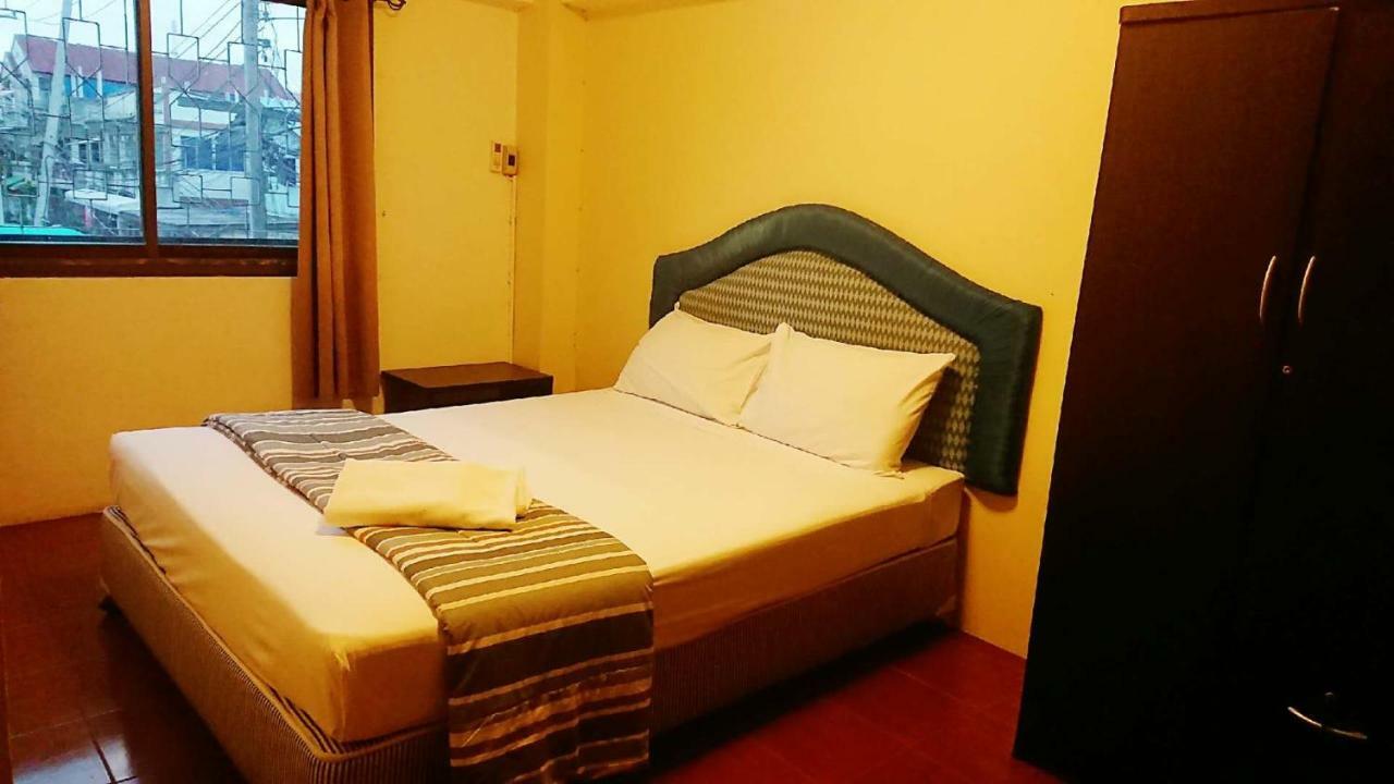 Fnb Hotel Central Паттая Екстер'єр фото